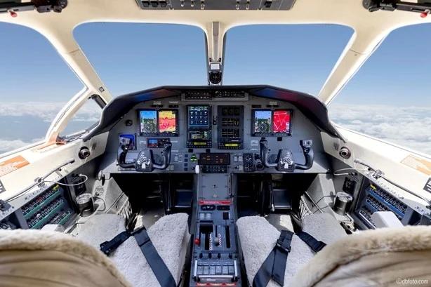 2002 PILATUS PC-12/45 Photo 7