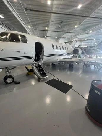 2001 HAWKER 800XP Photo 2