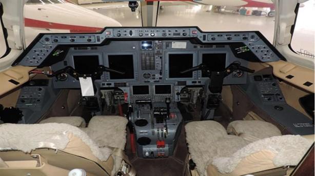 2005 HAWKER 800XPI Photo 3