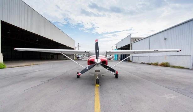 2006 CESSNA TURBO 182T SKYLANE Photo 3