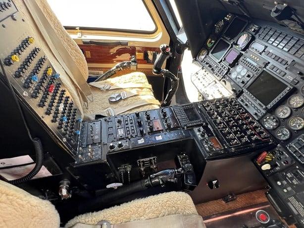 1989 SIKORSKY S-76B Photo 6