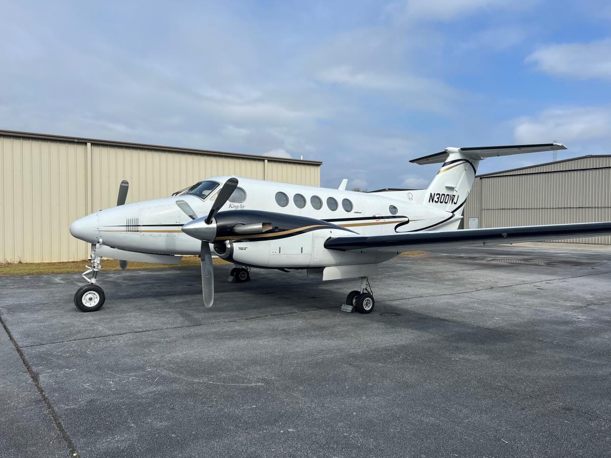 1978 Beechcraft King Air 200 Photo 2