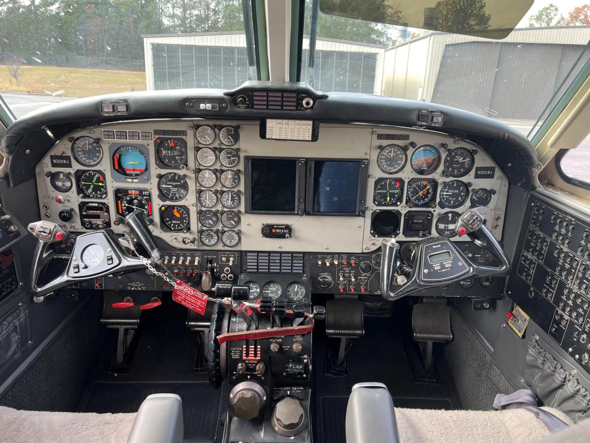 1978 Beechcraft King Air 200 Photo 4