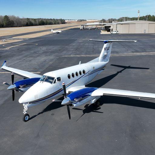 1981 Beechcraft King Air 200 Photo 2