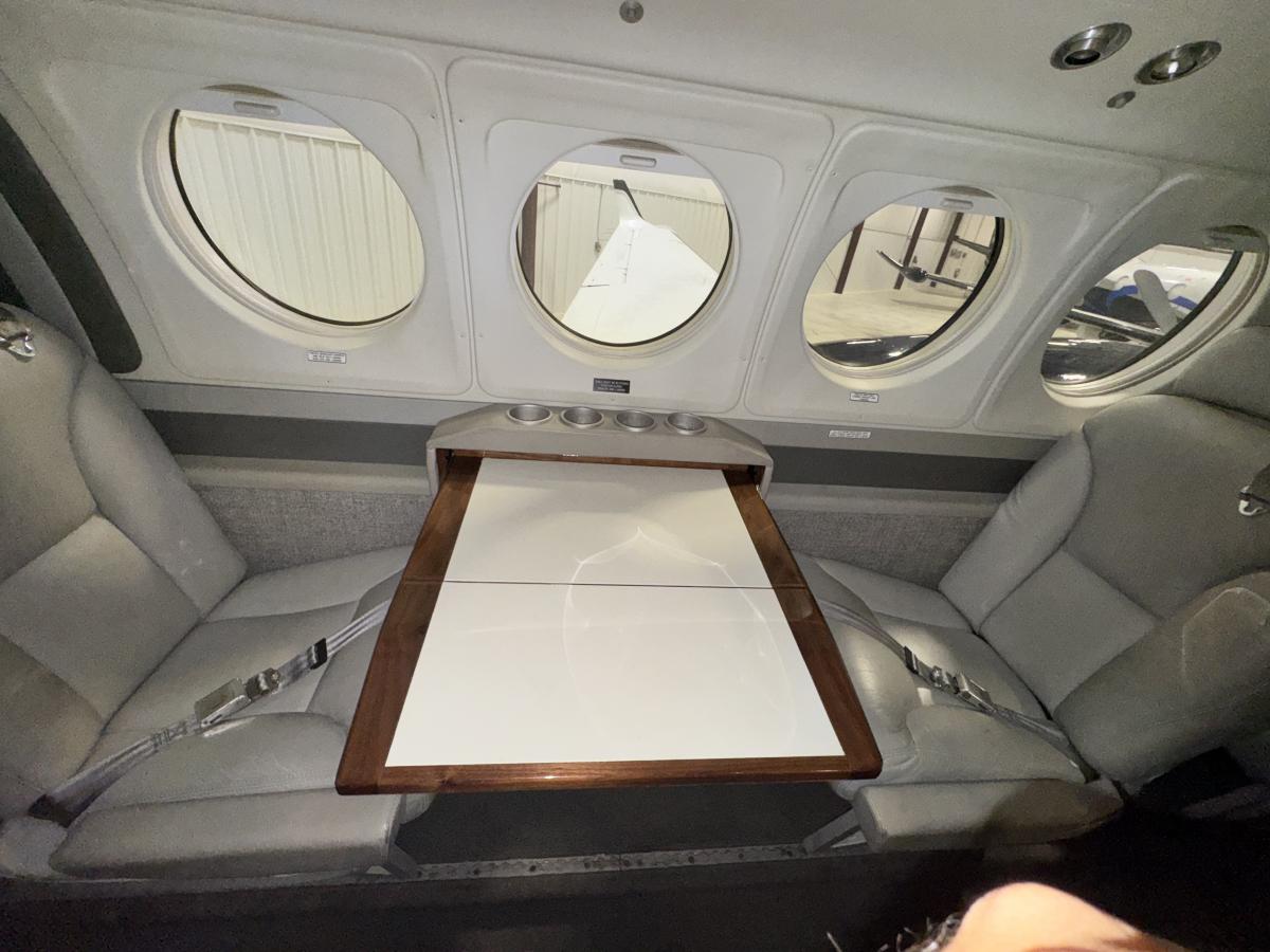 1981 Beechcraft King Air 200 Photo 7