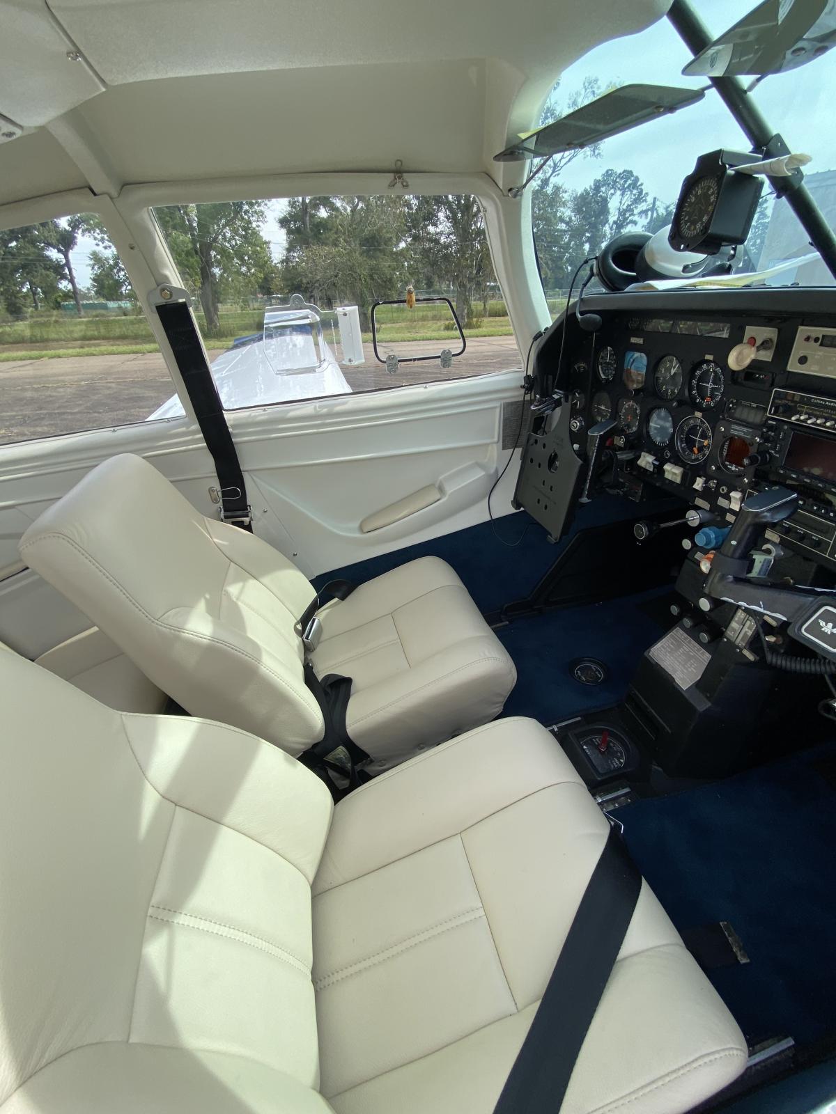 1979 Mooney M20K 231 Photo 2