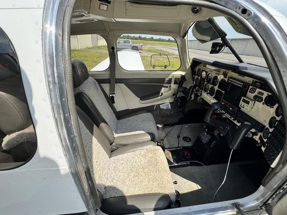 1987 Mooney M20K 252TSE Photo 2