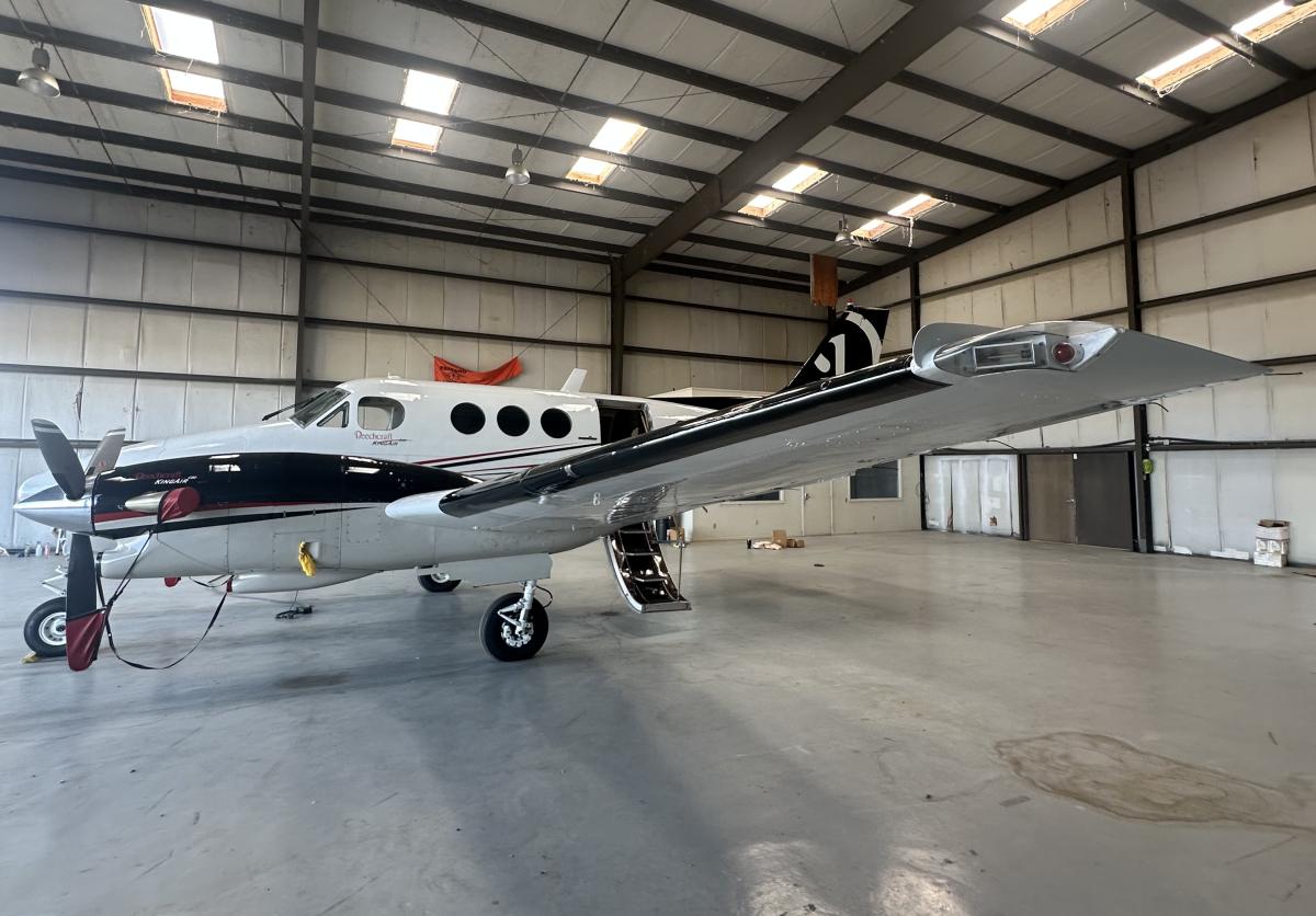 1981 Beechcraft King Air C90 Photo 3