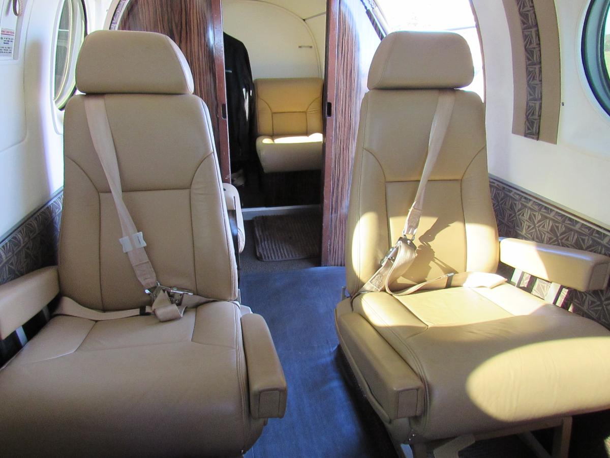 1981 Beechcraft King Air C90 Photo 4