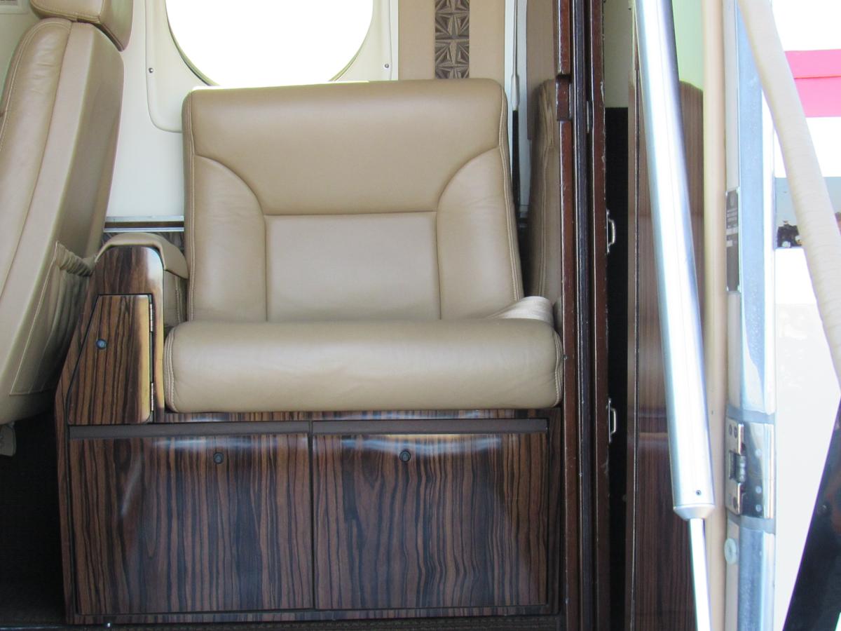 1981 Beechcraft King Air C90 Photo 5