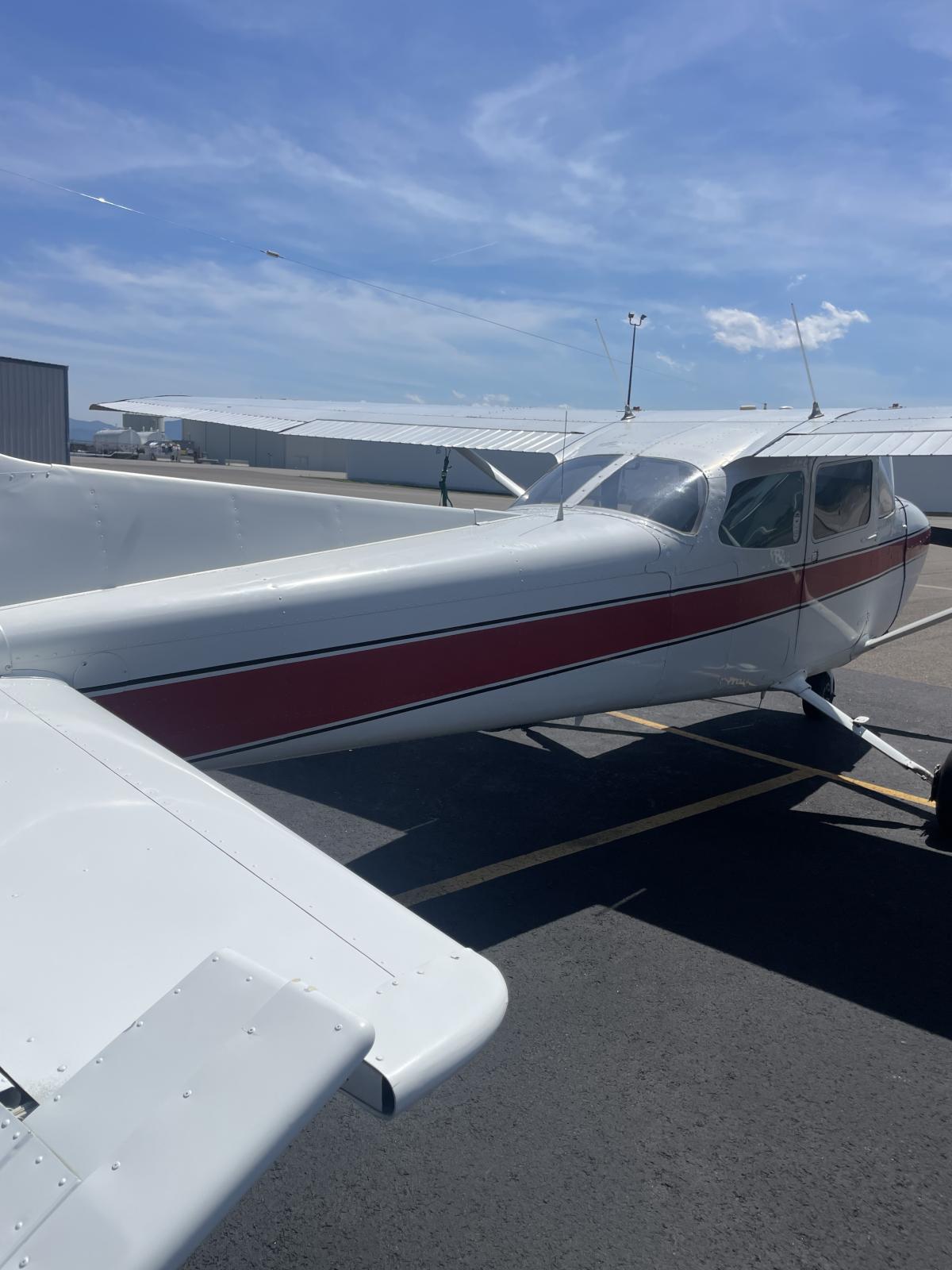 1977 Cessna 172N Skywhawk Photo 5