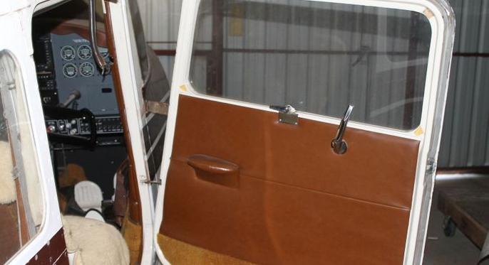 1957 Cessna 180 Photo 4