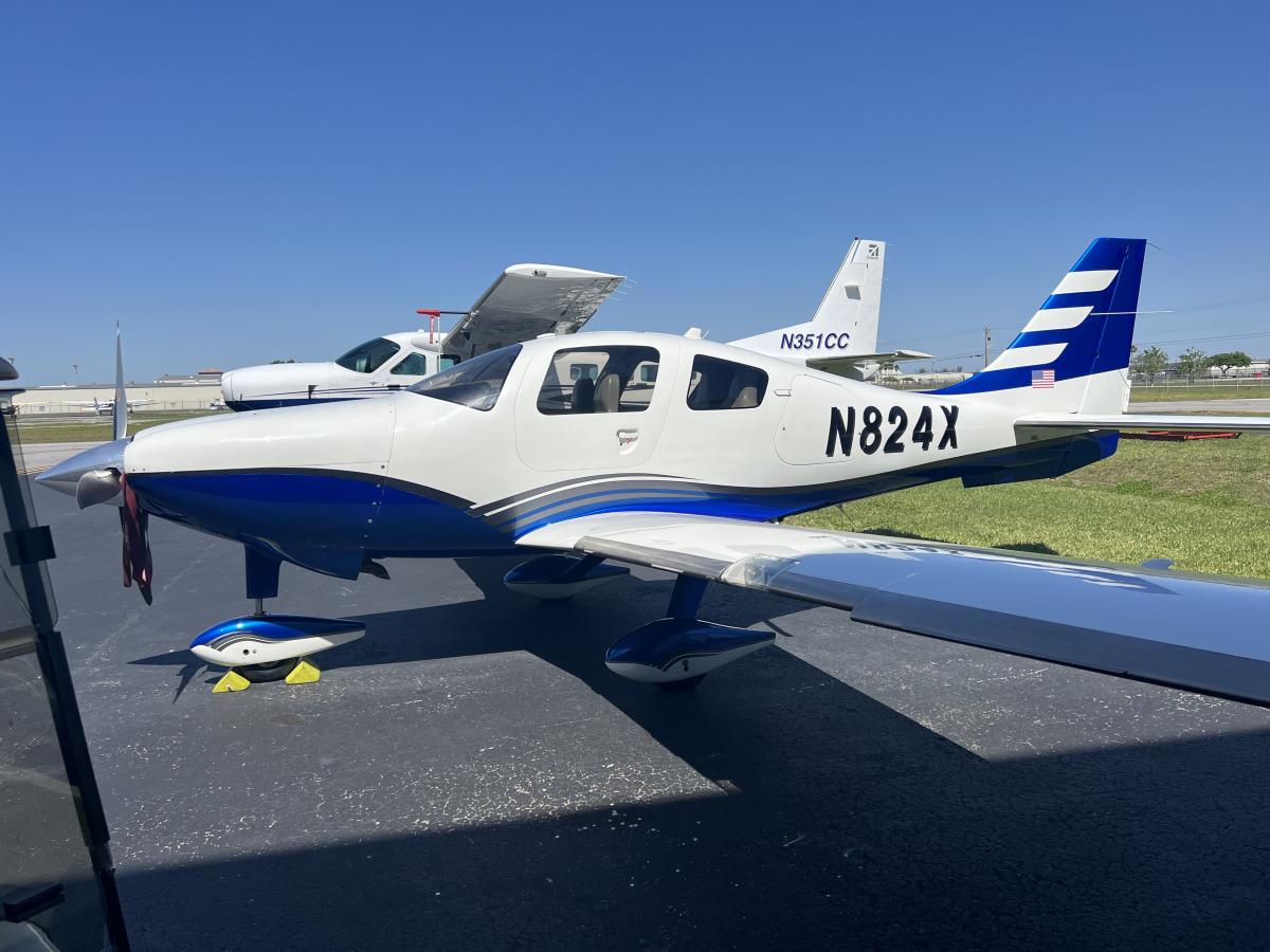 2006 CESSNA COLUMBIA 400 Photo 3