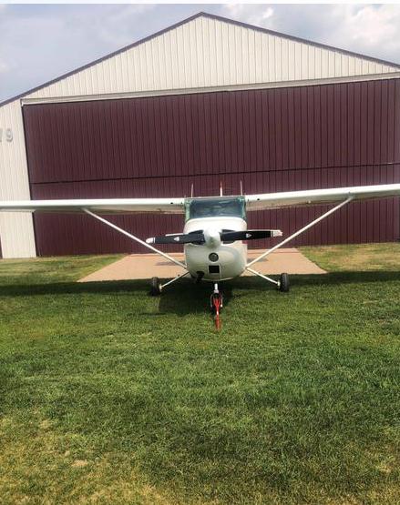 1975 Cessna 172M Photo 3