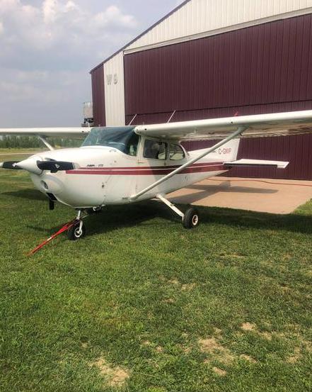 1975 Cessna 172M Photo 2