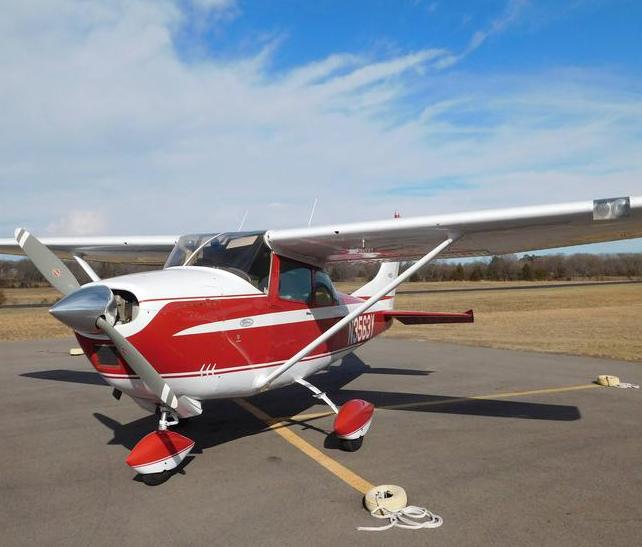 CESSNA 182F  Photo 3