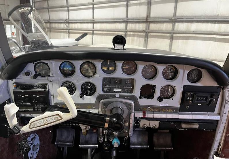 1954 Beech E35 Bonanza Photo 6