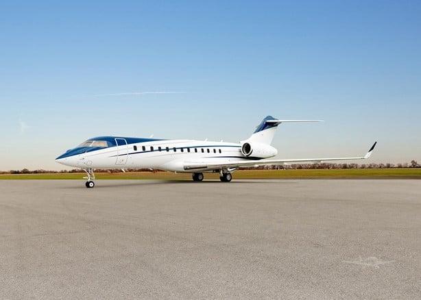 2000 BOMBARDIER GLOBAL EXPRESS Photo 2