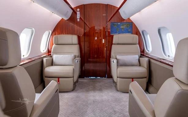 2023 BOMBARDIER GLOBAL 5500 Photo 3