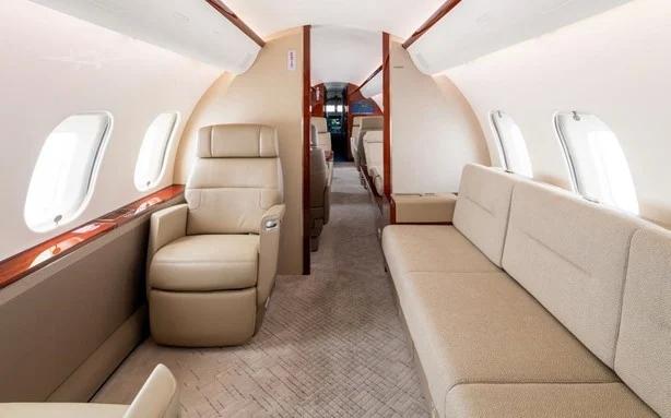 2023 BOMBARDIER GLOBAL 5500 Photo 3
