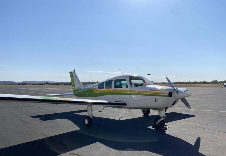 1978 Beechcraft C23 Sundowner Photo 2