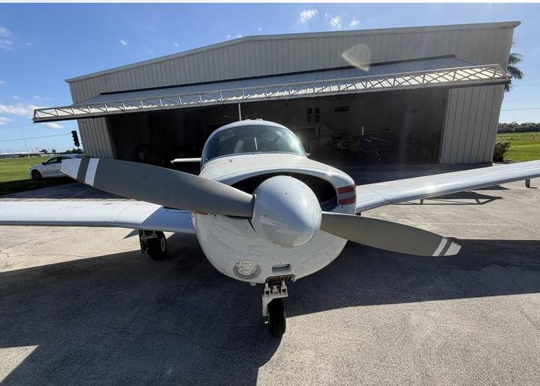 1966 MOONEY M20E Photo 3