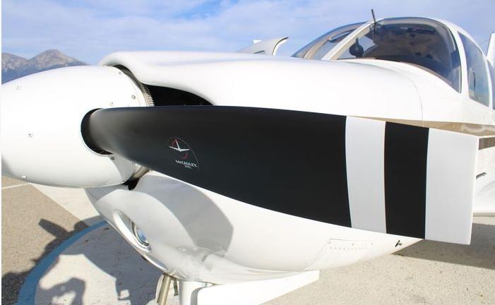 2003 PIPER ARROW III Photo 2