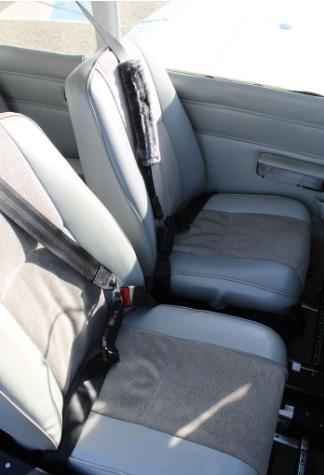 2003 PIPER ARROW III Photo 6