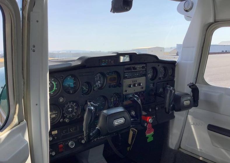 1977 Cessna 150/150 Photo 4