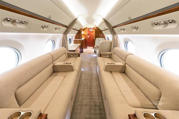2008 GULFSTREAM G550 Photo 2