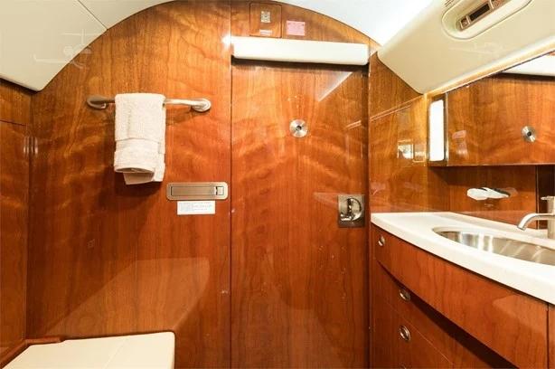 2008 GULFSTREAM G550 Photo 4