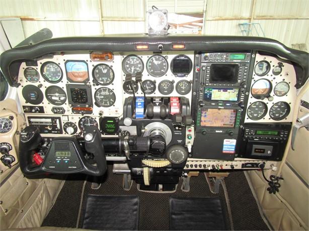 1968 BEECHCRAFT B55 BARON Photo 7