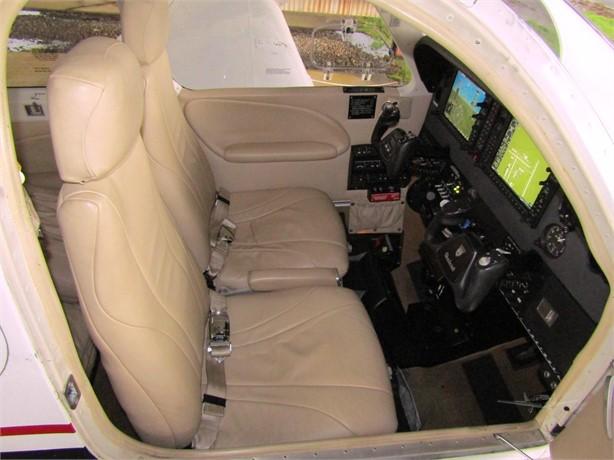 2011 BEECHCRAFT G36 BONANZA Photo 2