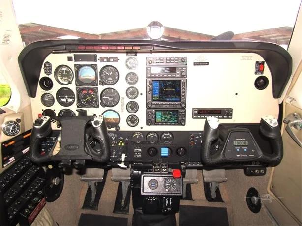 2001 BEECHCRAFT A36 BONANZA Photo 2