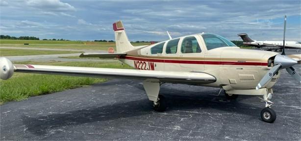 1989 BEECHCRAFT F33A BONANZA Photo 2