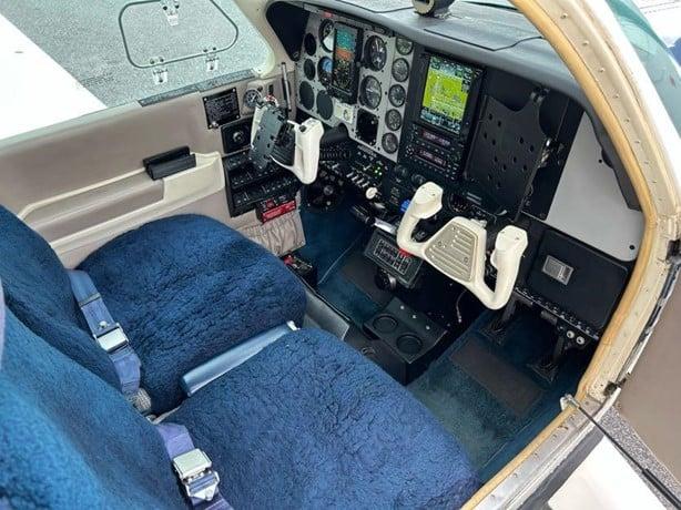 1994 BEECHCRAFT B36TC BONANZA Photo 3