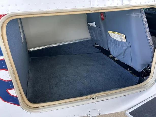 1988 BEECHCRAFT F33A BONANZA Photo 6