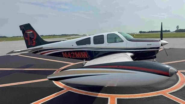 1988 BEECHCRAFT F33A BONANZA Photo 2