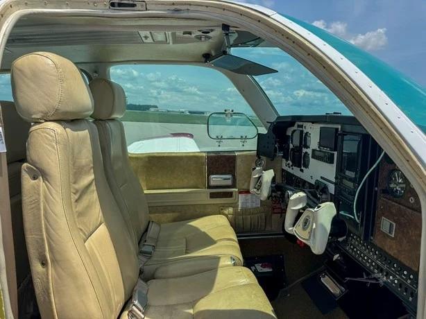1975 BEECHCRAFT A36 BONANZA Photo 5