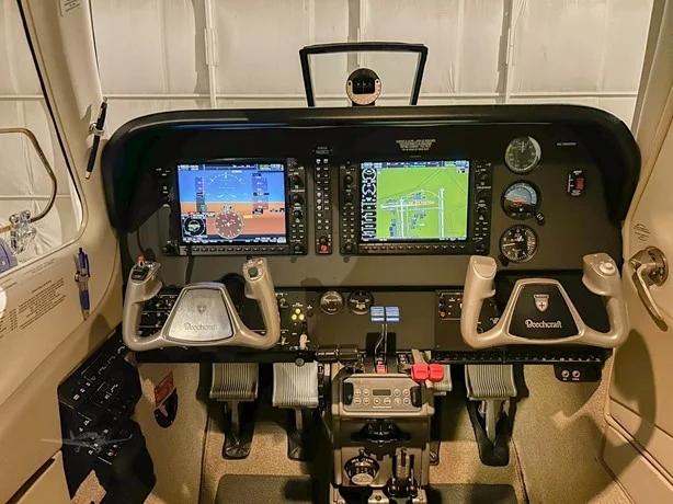 2019 BEECHCRAFT G58 BARON Photo 4