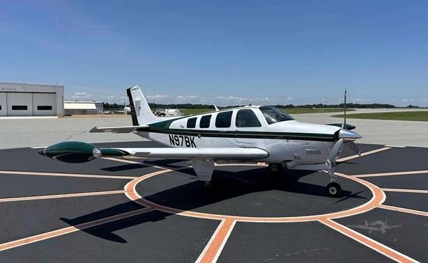 1997 BEECHCRAFT A36 BONANZA Photo 2