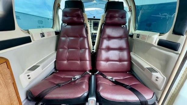 1992 BEECHCRAFT A36 BONANZA Photo 5