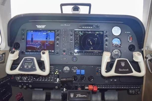 2012 BEECHCRAFT G58 BARON Photo 4