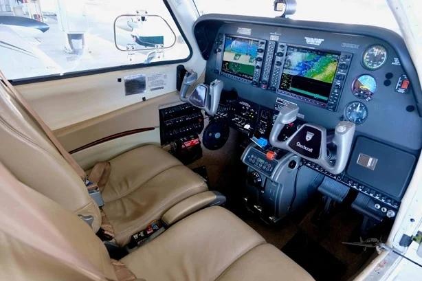 2013 BEECHCRAFT G36 BONANZA Photo 4