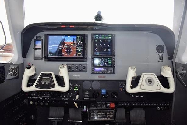 1998 BEECHCRAFT A36 BONANZA Photo 3