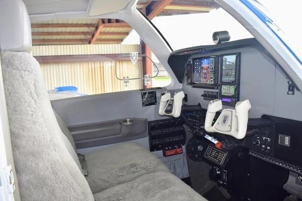 1998 BEECHCRAFT A36 BONANZA Photo 4