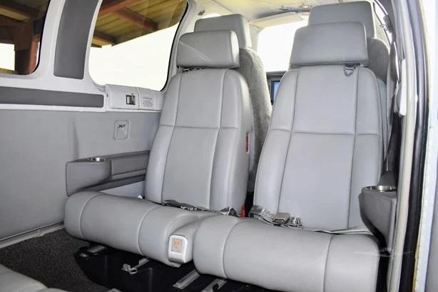 1998 BEECHCRAFT A36 BONANZA Photo 6