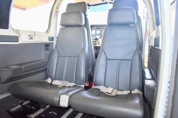 2005 BEECHCRAFT A36 BONANZA Photo 4