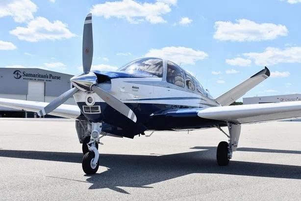 1977 BEECHCRAFT V35B BONANZA Photo 2