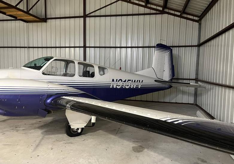 1959 Beech Travel Air Photo 2